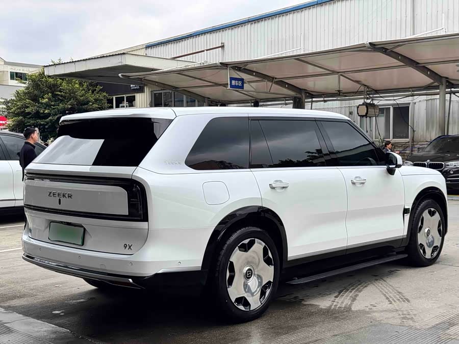 极氪 极氪9X 2026 汽车图片 #4