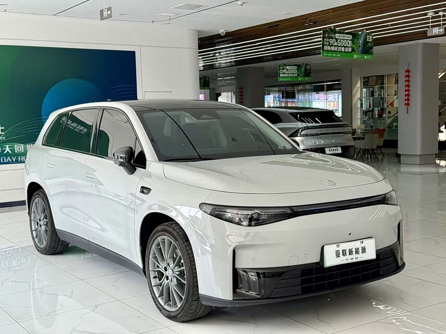 零跑汽车 零跑C10 2025 汽车图片 #4