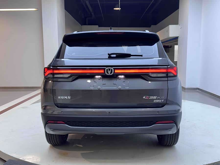 Changan CS35 Plus 2023 صورة سيارة #4