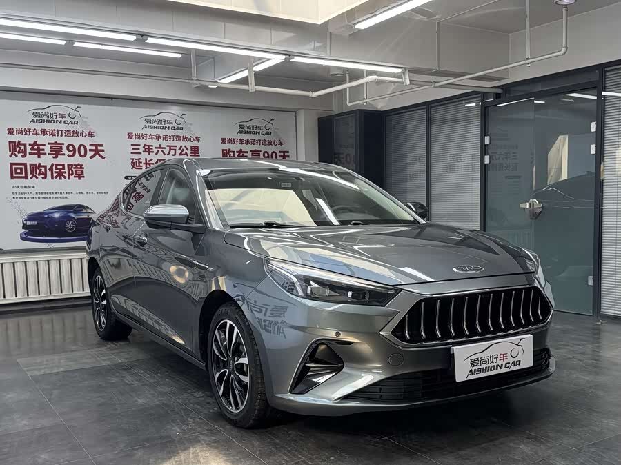 JAC 2020 car image #4