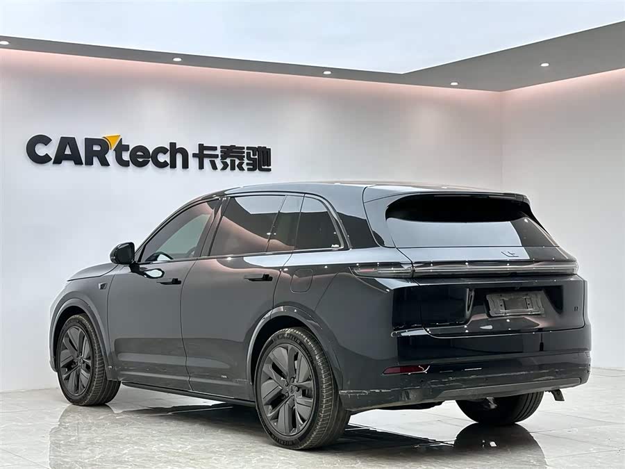 Li L7 2025 immagine di auto #4