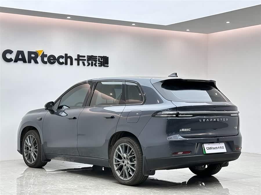 零跑汽车 零跑C10 2025 汽车图片 #4