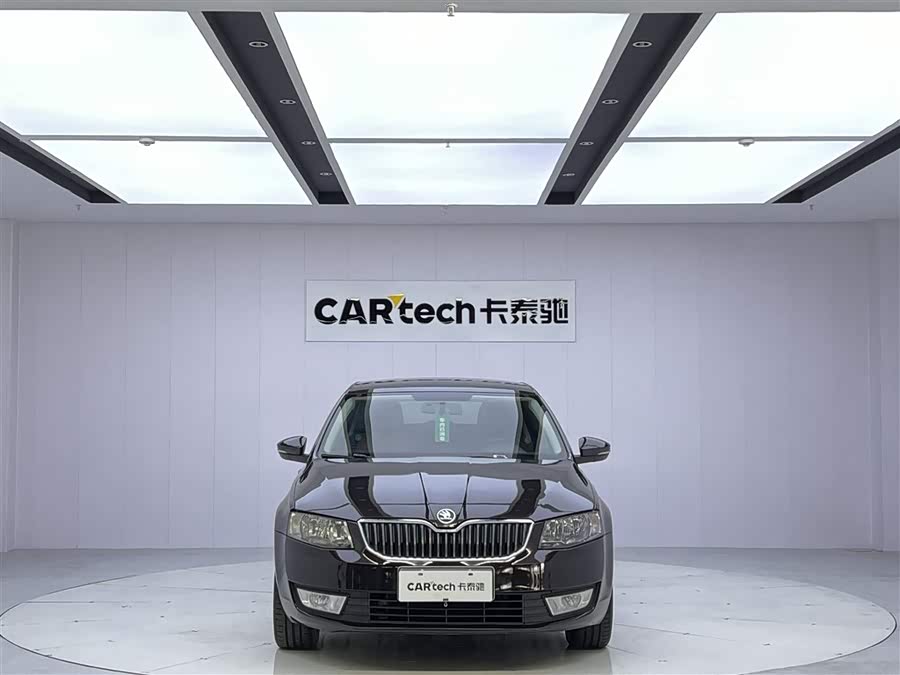 Skoda Octavia 2015 car image #4