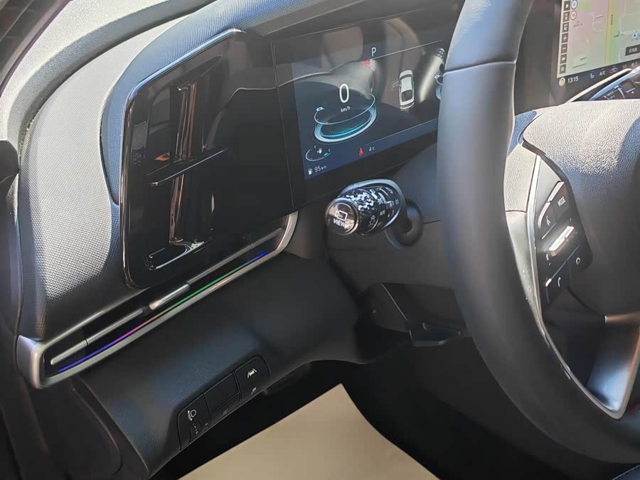 Hyundai Elantra 2023 immagine di auto #4