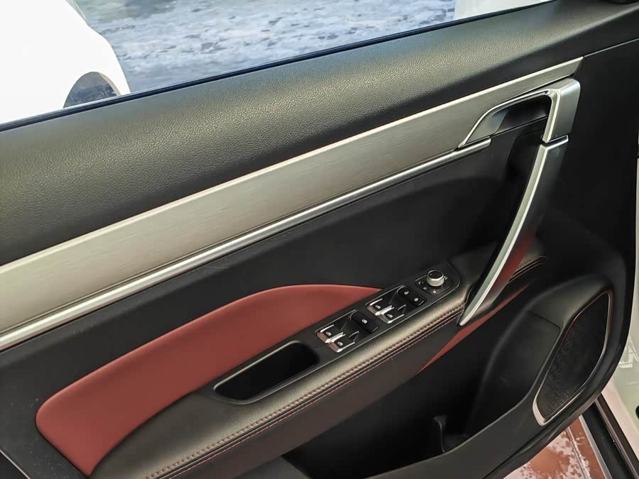GEELY Coolray 2022 car image #4