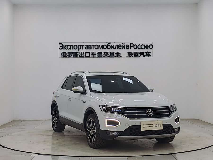 Volkswagen T-Roc 2021 car image #4