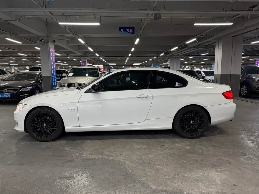 BMW 3 Series (Imported) 2012 immagine di auto #4