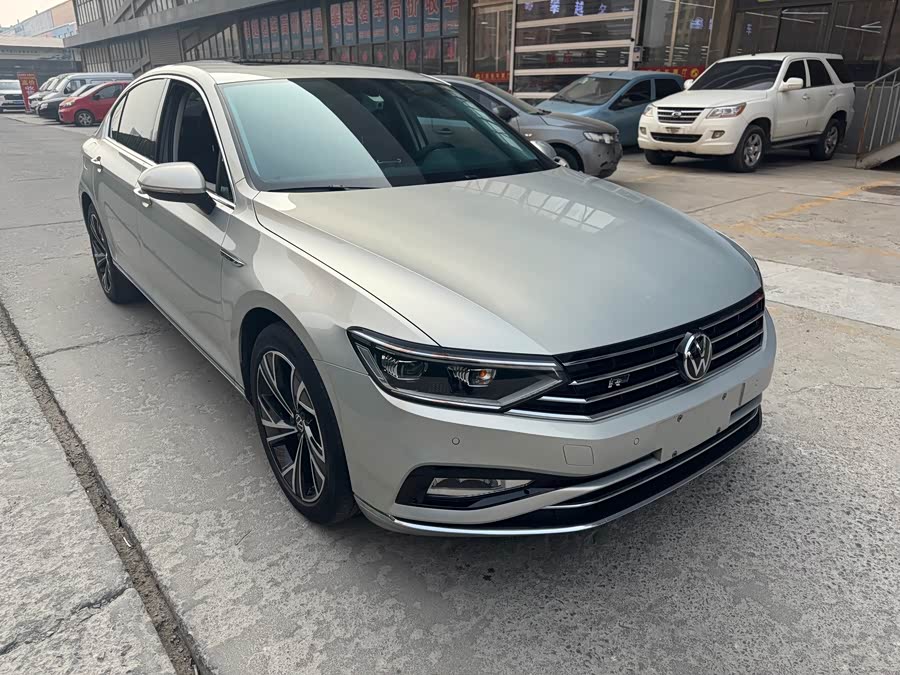 Volkswagen Magotan 2021 immagine di auto #4