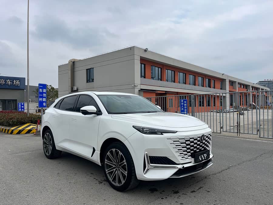 Changan UNI-K 2021 immagine di auto #4
