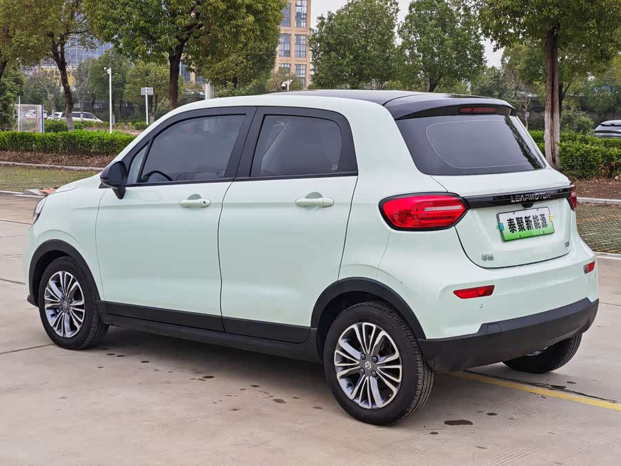 零跑汽车 零跑T03 2024 汽车图片 #4