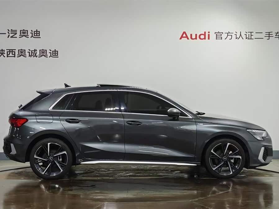 Audi A3 2023 immagine di auto #4
