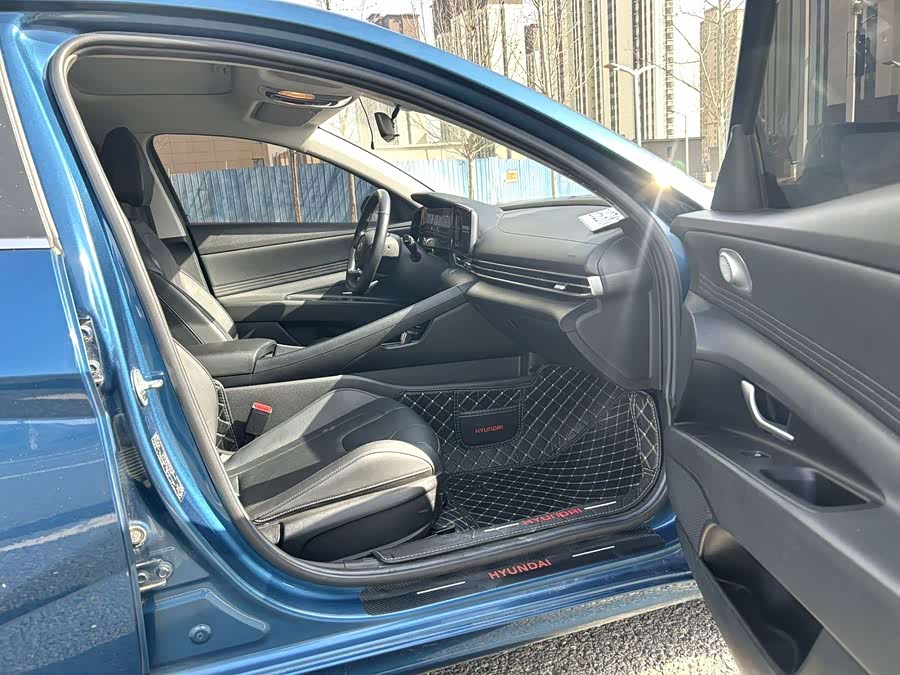 Hyundai Elantra 2021 car image #4