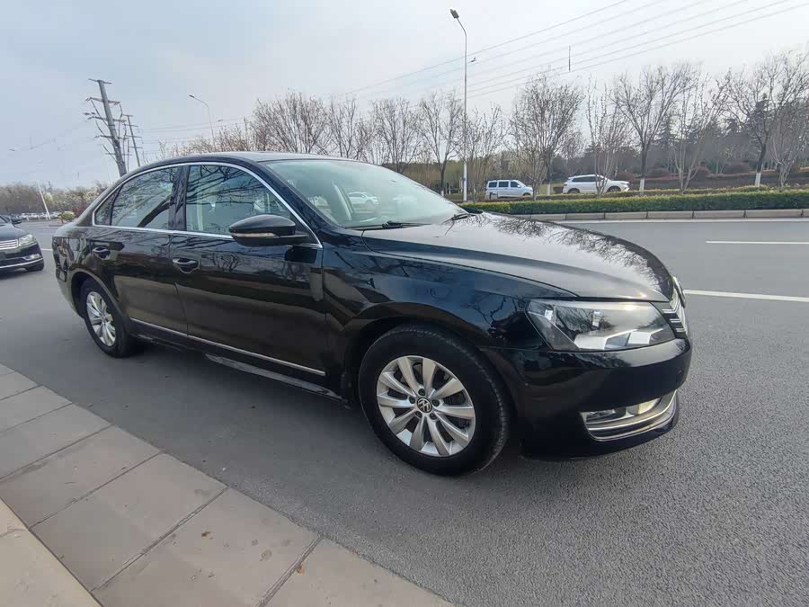 Volkswagen Passat 2013 car image #4