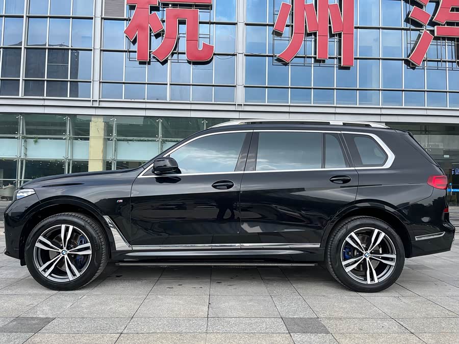 BMW X7 2019 imagen de coche #4