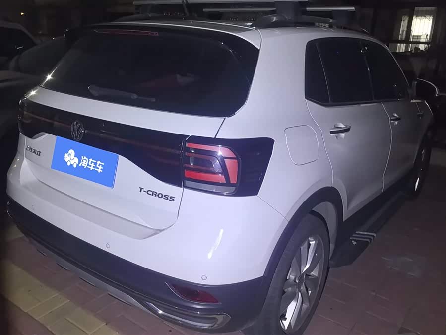Volkswagen T-Cross 2019 #4 Volkswagen T-Cross 2019 car image #4
