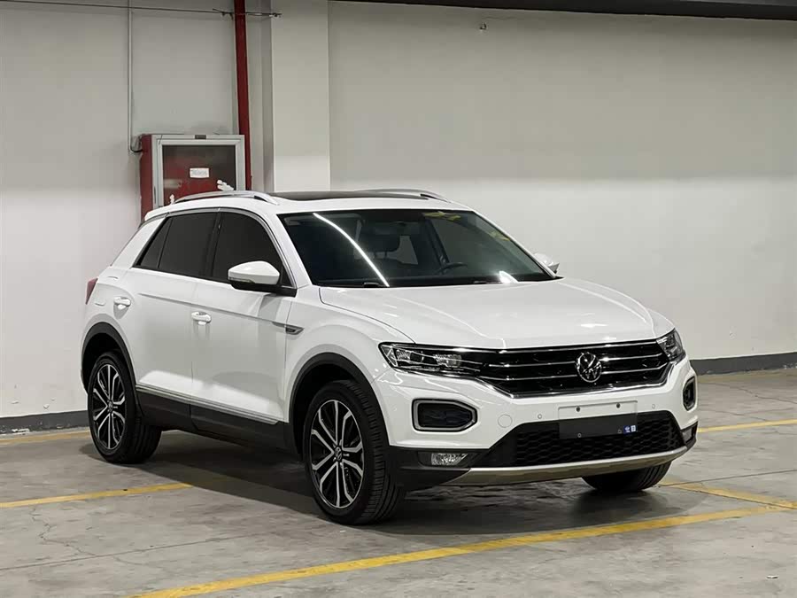 Volkswagen T-Roc 2023 #4 Volkswagen T-Roc 2023 car image #4