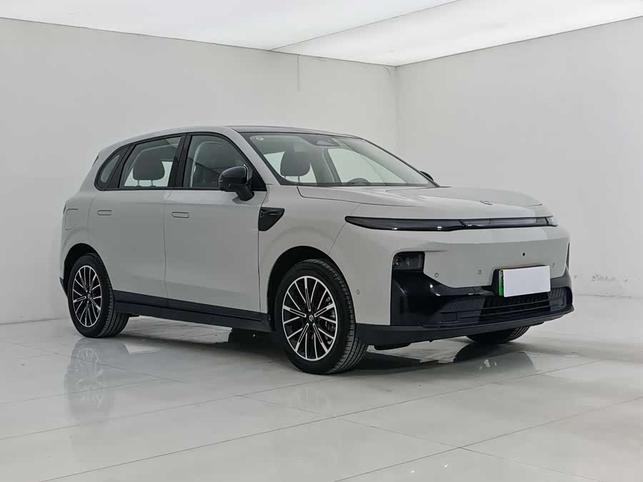 零跑汽车 零跑B10 2025 汽车图片 #4