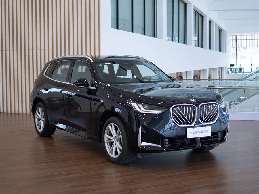 BMW X3 2026 immagine di auto #4