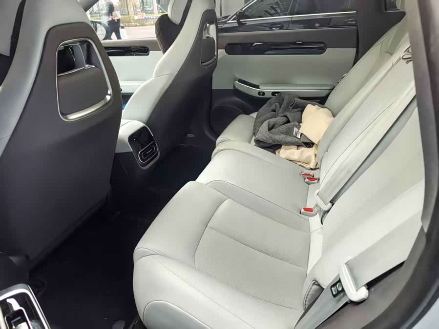 零跑汽车 零跑C01 2024 汽车图片 #4