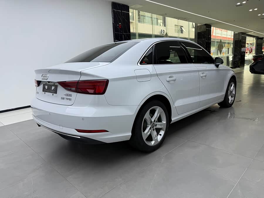 Audi A3 2020 car image #4