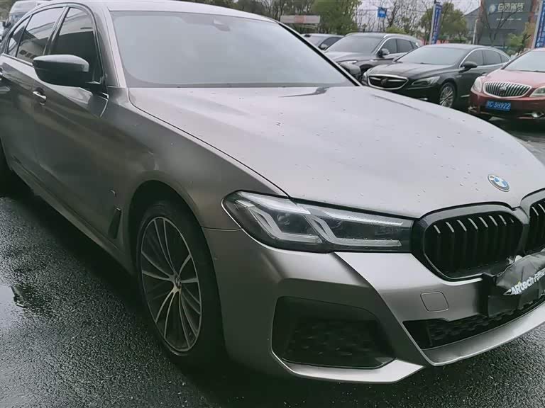 BMW 5 Series 2022 image de voiture #4