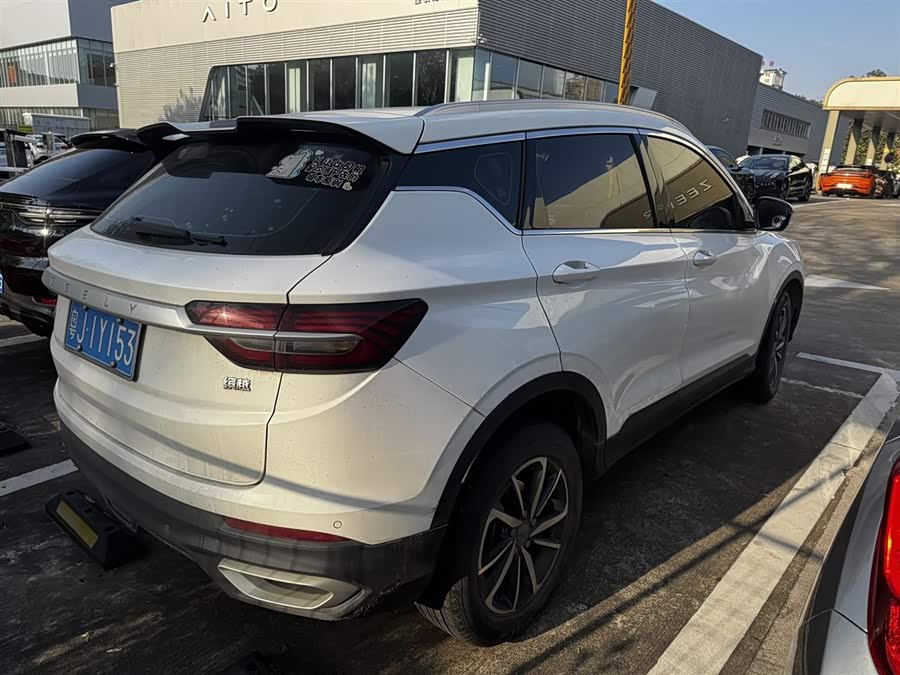 GEELY Coolray 2021 car image #4