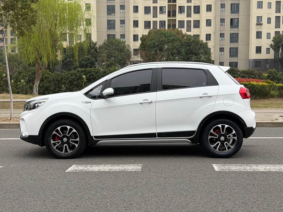 GEELY Vision X3 2017 image de voiture #4