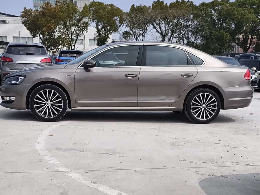 Volkswagen Passat 2015 صورة سيارة #4