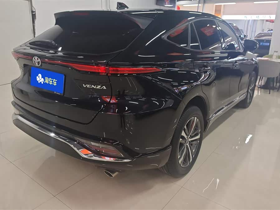 Toyota Venza 2024 immagine di auto #4