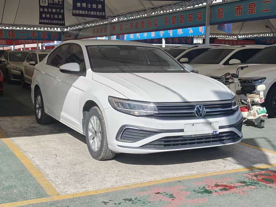 Volkswagen Bora 2023 car image #4
