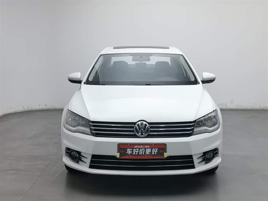 Volkswagen Bora 2013 car image #4