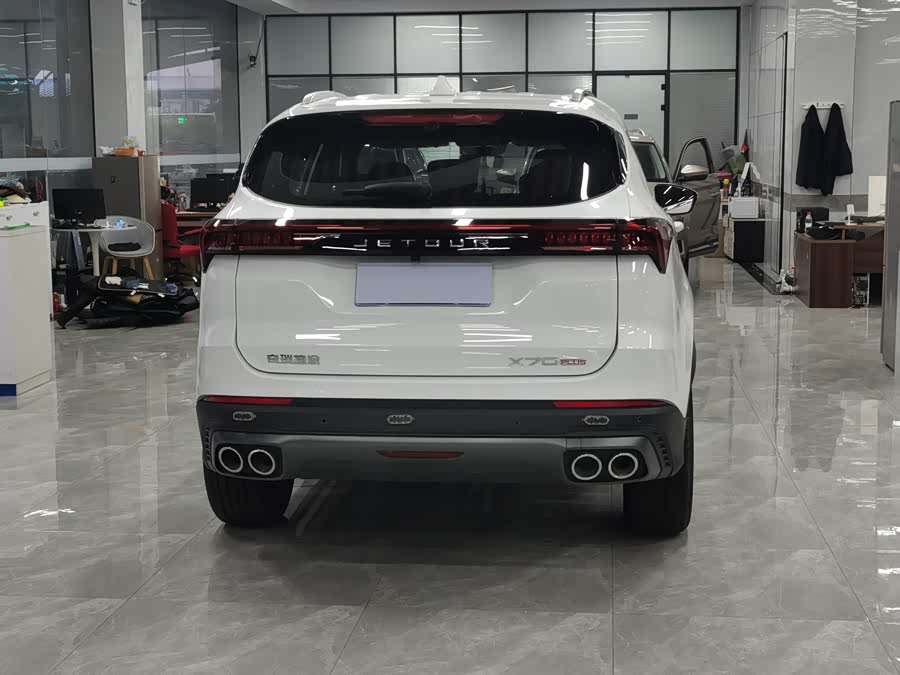 Jetour X70 PLUS 2025 #4 Jetour X70 PLUS 2025 car image #4