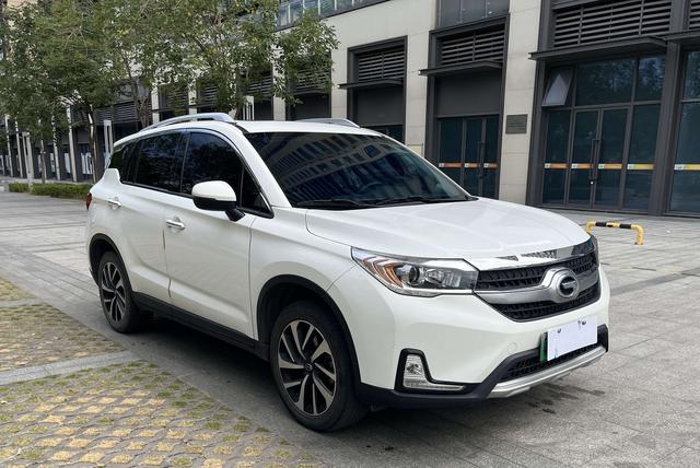 GAC Qizhi PHEV 2018 car image #4