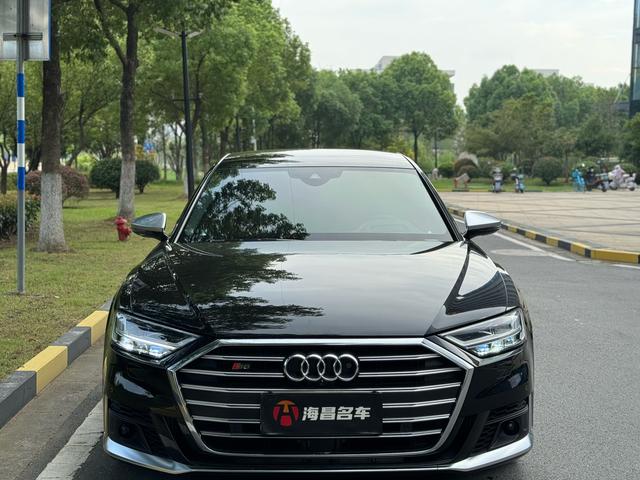 Audi S8 2022 #4 Audi S8 2022 car image #4