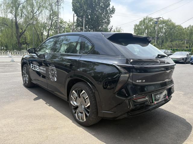 HongQi TianGong 08 2024 #4 HongQi TianGong 08 2024 car image #4