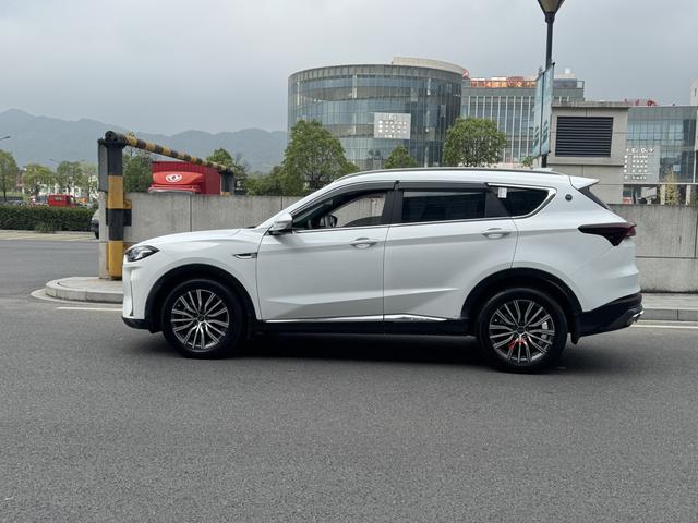 Jetour X70 PRO 2024 #4 Jetour X70 PRO 2024 car image #4