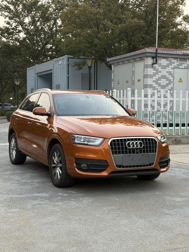 Audi Q3 (Imported) 2012 car image #4