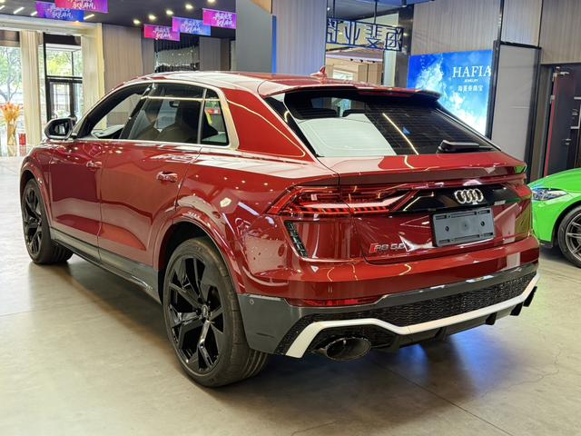 Audi RS Q8 2021 #4 Audi RS Q8 2021 car image #4