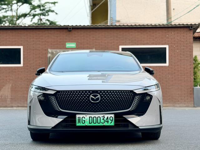 马自达 马自达EZ-6 2024 汽车图片 #4