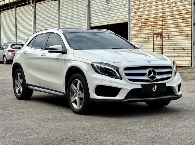 Mercedes-Benz GLA Class (Imported) 2015 car image #4