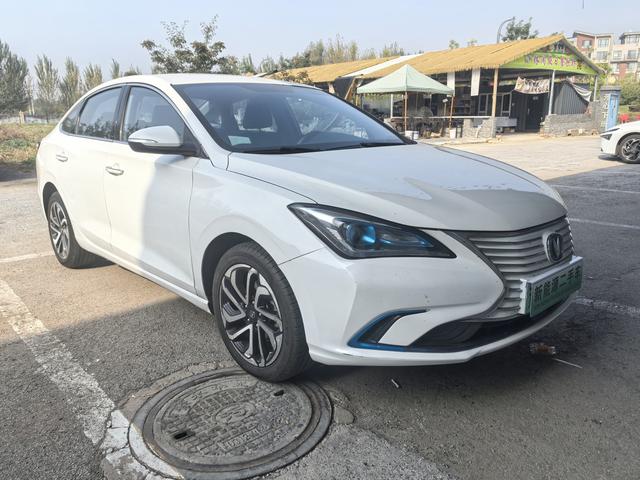 Changan Eado EV 2019 image de voiture #4