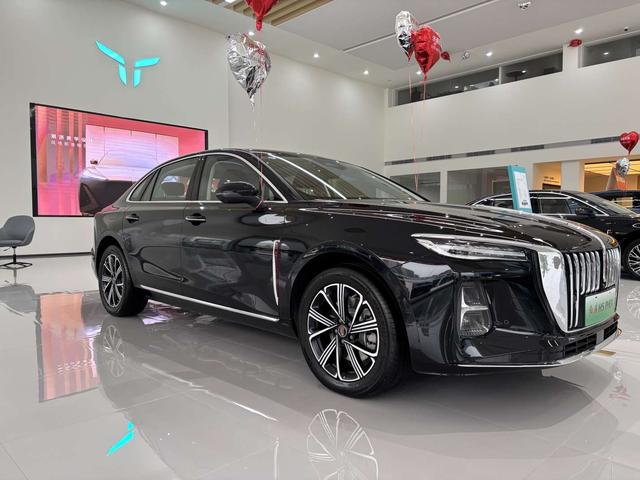 HongQi H5 PHEV image de voiture #4