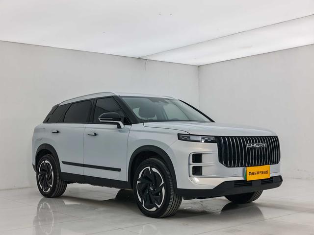 Chery Exploration 06 C-DM 2024 immagine di auto #4