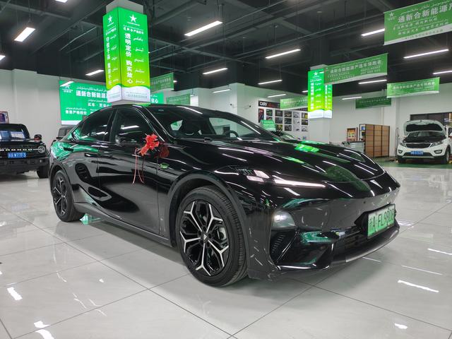 Deepal L07 2025 car image #4