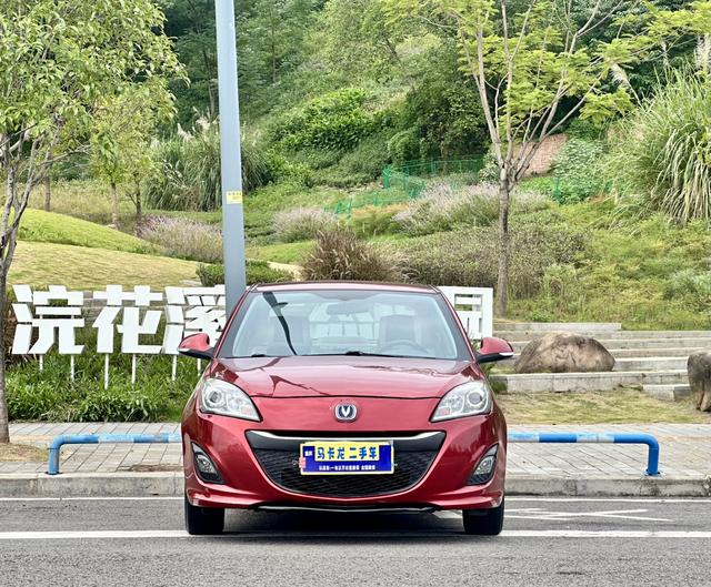 Changan Alsvin V5 2014 car image #4