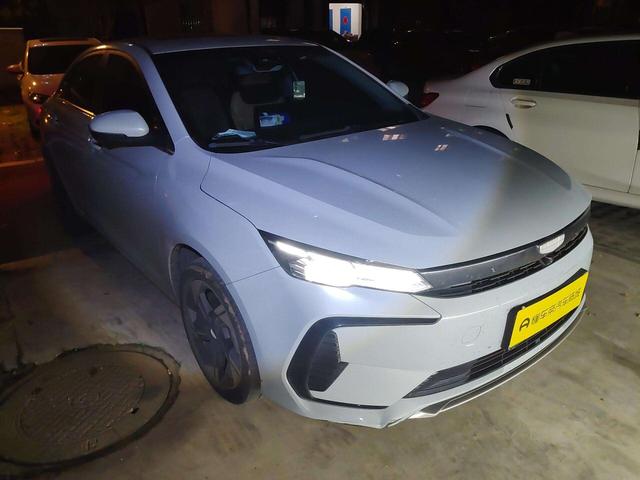 GEELY Emgrand L HiP 2024 car image #4