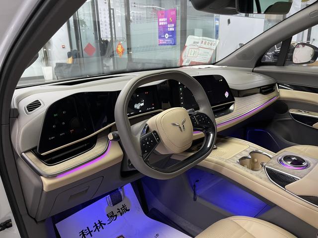 HongQi TianGong 08 2025 car image #4