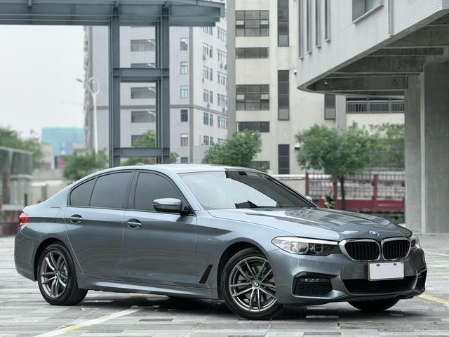 BMW 5 Series (Imported) 2018 #4 BMW 5 Series (Imported) 2018 car image #4