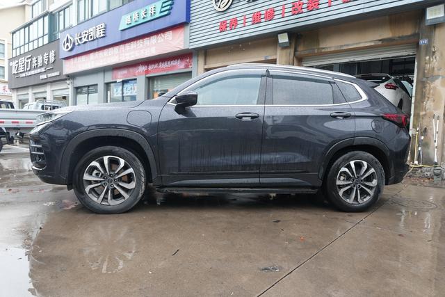 Exceed Chasing Wind C-DM 2022 immagine di auto #4