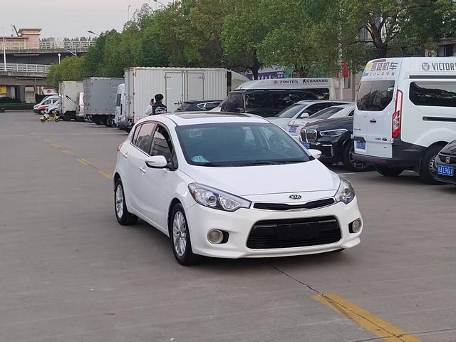 Kia Forte Koup 2015 imagen de coche #4